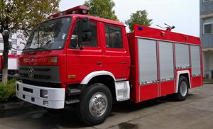 國(guó)四東風(fēng)153水罐消防車（6-7噸）